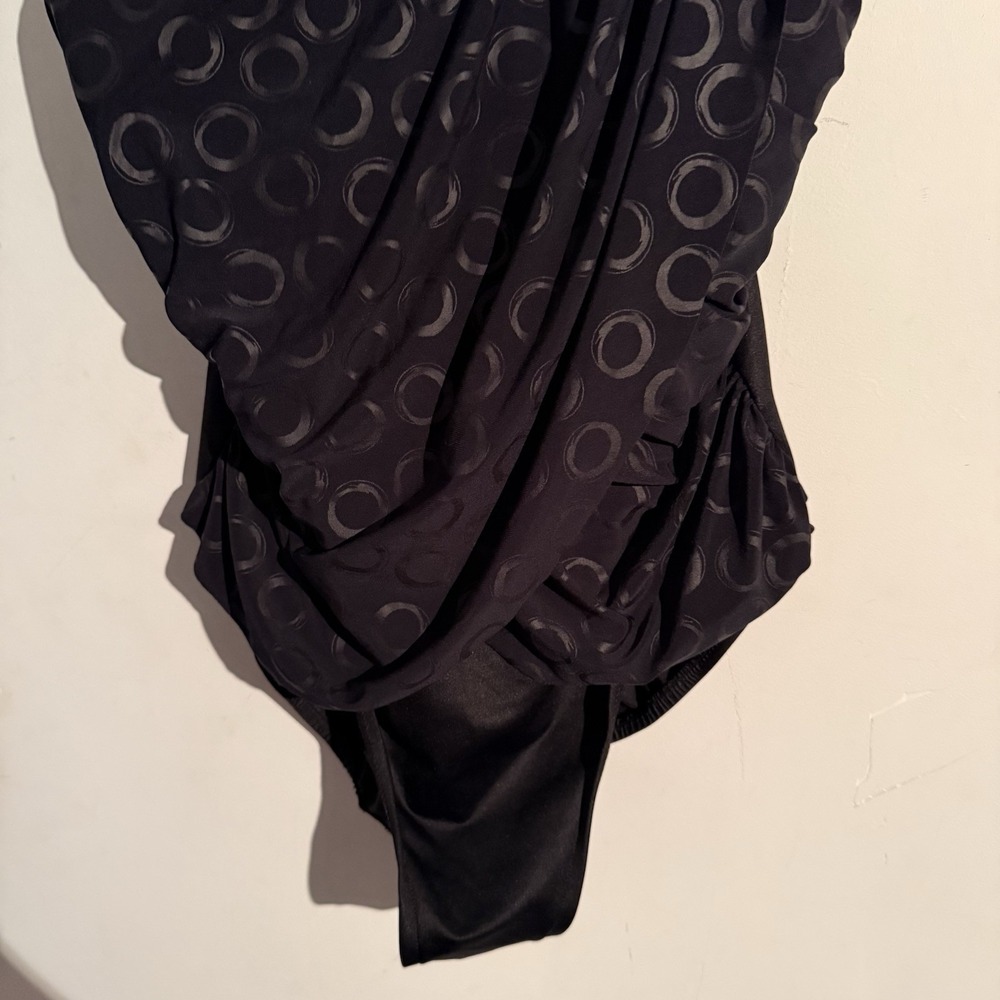 Magicsuit Miraclesuit Black Cosmos Lisa One Piece Swimsuit Slimming Size‎ 14 - Picture 3 of 6